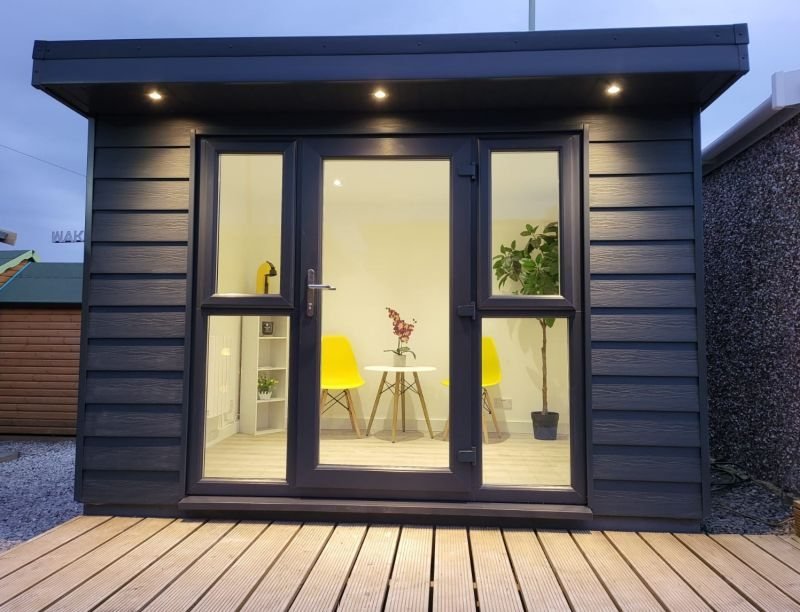 Anthracite garden room